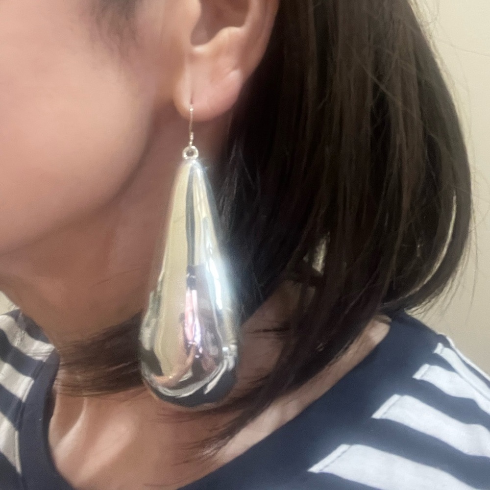 925 Sterling Silver Pierced Elongated Teardrop Oversized Earrings. - Picture 3 of 9